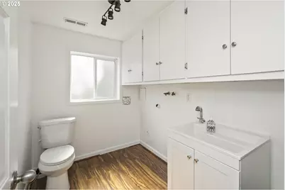 20020 SW Walquin Ct, Beaverton, OR 97078 - Photo 26