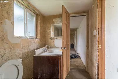 478 E 32nd Ave, Eugene, OR 97405 - Photo 24