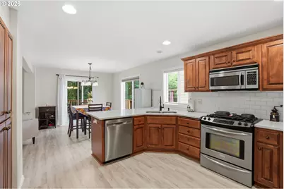 517 NW 152nd St, Vancouver, WA 98685 - Photo 8