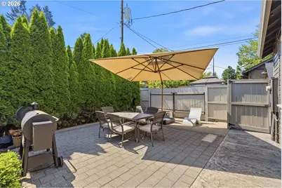 1716 4th Ave, West Linn, OR 97068 - Photo 32