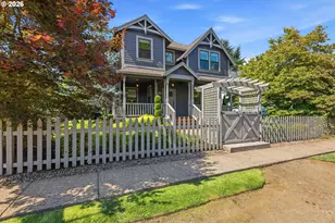 1716 4th Ave, West Linn, OR 97068 - Photo 4