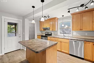 9635 N Pier Park Pl, Portland, OR 97203 - Photo 10