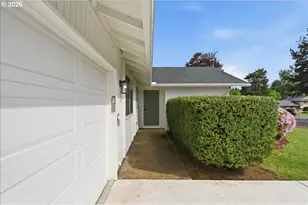 6206 NW Cherry St, Vancouver, WA 98663 - Photo 2