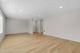 6206 NW Cherry St, Vancouver, WA 98663 - Photo 6