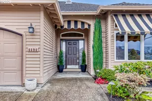 4494 NW Tamoshanter Way, Portland, OR 97229 - Photo 2