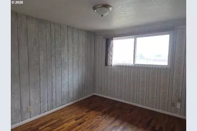 1035 Pacific Ave, Coos Bay, OR 97420 - Photo 20