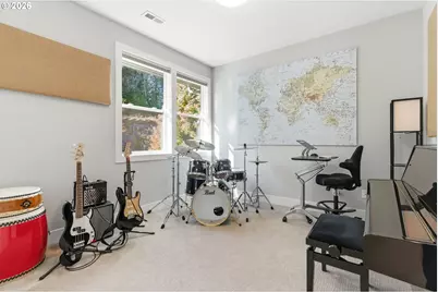 2123 S Military Rd, Portland, OR 97219 - Photo 34