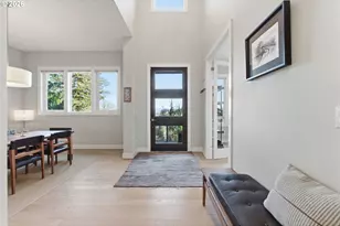 2123 S Military Rd, Portland, OR 97219 - Photo 8