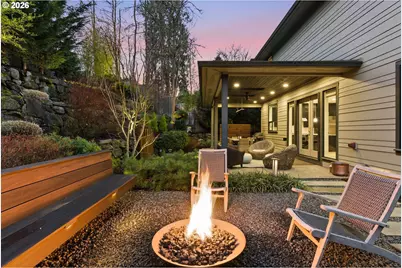 2123 S Military Rd, Portland, OR 97219 - Photo 44