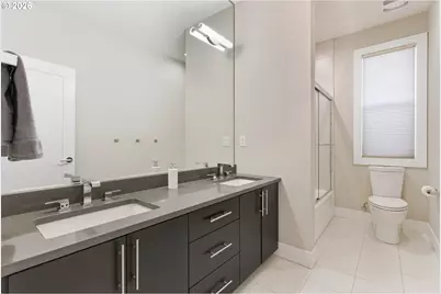 2123 S Military Rd, Portland, OR 97219 - Photo 32