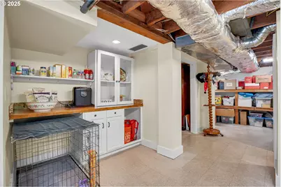 4800 SW Chestnut Pl, Beaverton, OR 97005 - Photo 36