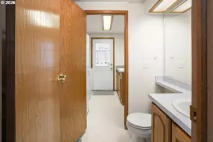 3700 Babcock Ln, Eugene, OR 97401 - Photo 22