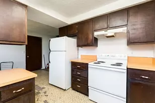 205 E 3rd St, Amity, OR 97101 - Photo 12