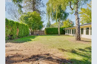 205 E 3rd St, Amity, OR 97101 - Photo 2
