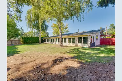 205 E 3rd St, Amity, OR 97101 - Photo 34
