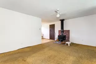 205 E 3rd St, Amity, OR 97101 - Photo 6