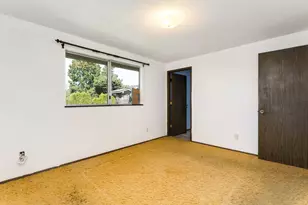 205 E 3rd St, Amity, OR 97101 - Photo 20