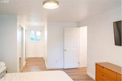 806 38th SE Ave, Albany, OR 97322 - Photo 12