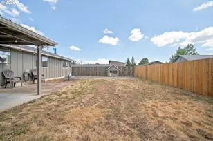 2033 W Bryant Ave, Cottage Grove, OR 97424 - Photo 22