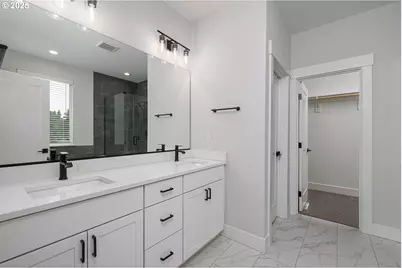 15216 SE Towers Ter, Milwaukie, OR 97267 - Photo 18