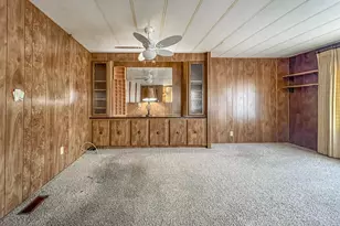 37 NE Mary Ann Ln, Roseburg, OR 97470 - Photo 8
