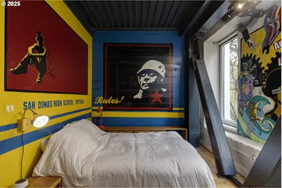 300 NW 8th Ave #401, Portland, OR 97209 - Photo 8