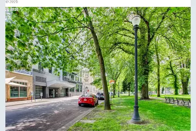 300 NW 8th Ave #401, Portland, OR 97209 - Photo 26