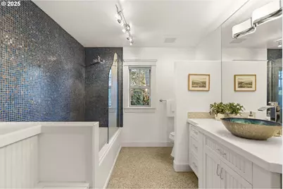 6035 Fernhill Loop, Springfield, OR 97478 - Photo 42