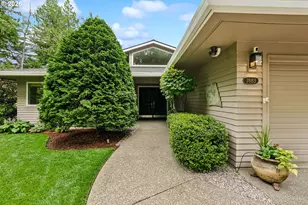 7883 SW Linden Rd, Portland, OR 97225 - Photo 4