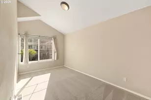 20263 Hoodview Ave, West Linn, OR 97068 - Photo 24