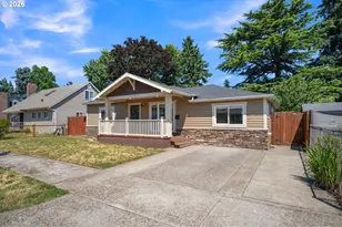 11015 NE Hancock St, Portland, OR 97220 - Photo 2