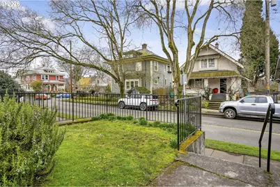 921/927 NE Prescott St, Portland, OR 97211 - Photo 4