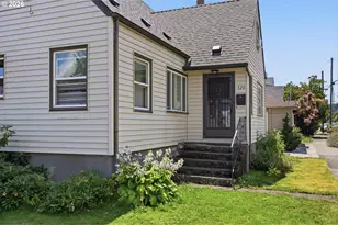 320 High St, Oregon City, OR 97045 - Photo 2