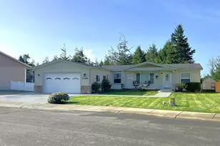 63408 Nathan Dr, Coos Bay, OR 97420 - Photo 2