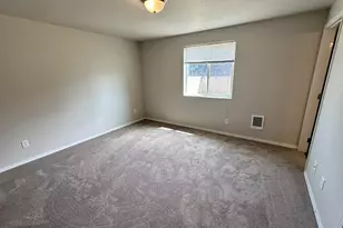 211 La Casa St, Eugene, OR 97402 - Photo 10
