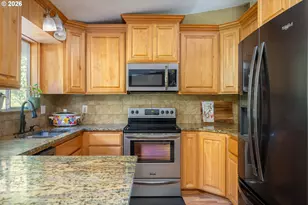 3008 SW Chastain Ave, Gresham, OR 97080 - Photo 6