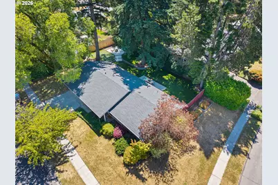 13070 SW Edgewood St, Portland, OR 97225 - Photo 34