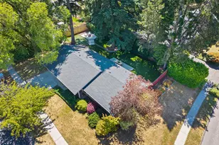 13070 SW Edgewood St, Portland, OR 97225 - Photo 34