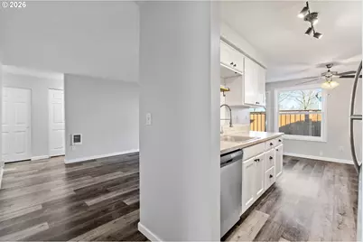 8318 SW Mohawk St, Tualatin, OR 97062 - Photo 6