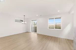 6950 N Madison Cir, Ridgefield, WA 98642 - Photo 20