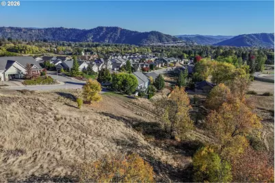 2700 Brockway Rd, Winston, OR 97496 - Photo 16