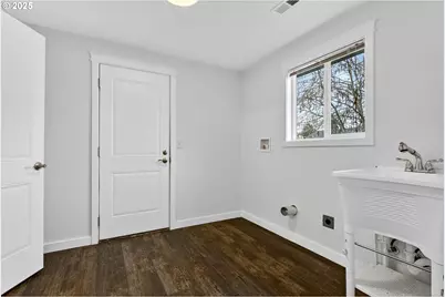 1100 S Ivy St, Cornelius, OR 97113 - Photo 14