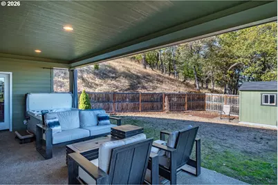 175 Platinum Dr, Roseburg, OR 97471 - Photo 34