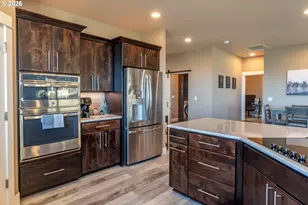 175 Platinum Dr, Roseburg, OR 97471 - Photo 8