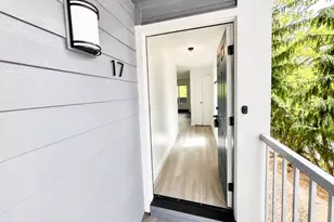 12600 SE Freeman Way, Milwaukie, OR 97222 - Photo 2
