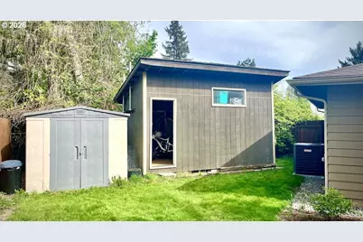 9206 NE 53rd St, Vancouver, WA 98662 - Photo 24