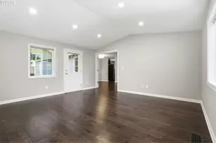 8416 SW Iroquois Dr, Tualatin, OR 97062 - Photo 12