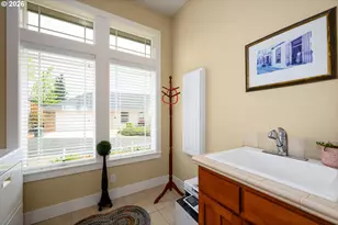 920 NE Granite Ridge St, Roseburg, OR 97470 - Photo 34