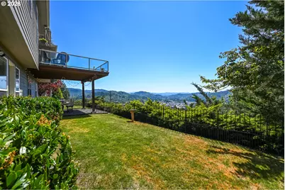 920 NE Granite Ridge St, Roseburg, OR 97470 - Photo 42