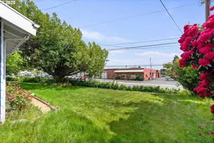 1296 W Central Blvd, Coquille, OR 97423 - Photo 38